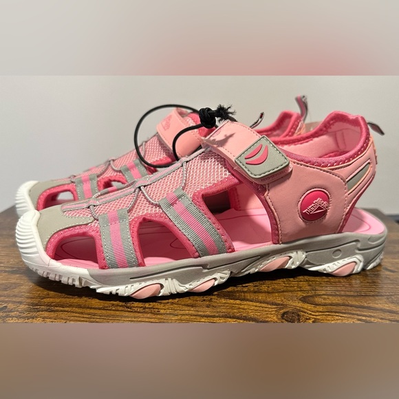 Thereabouts Big Girls Pink Ripple Velcro Strap Sandals NWT Size 6 - Picture 1 of 7